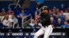 Luis Arráez, “La Regadera” de Venezuela, batea a ritmo de récord en las Mayores con los Marlins de Miami