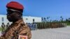 Un officier burkinabè a simplement évoqué un "incident de tir", assurant que la "situation est sous contrôle".