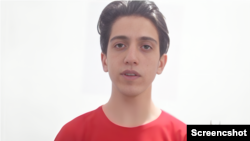 ارژنگ مرتضوی، دانشجوی معترض