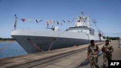 L'armée sud-africaine a défendu sa décision d'accueillir des exercices navals controversés avec la Russie et la Chine qui ont commencé mercredi peu avant le premier anniversaire de l'invasion russe de l'Ukraine.