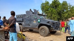 Depuis le début de l'insurrection jihadiste en 2009, le conflit a fait plus de 40.000 morts et deux millions de déplacés au Nigeria, et déclenché une grave crise humanitaire.