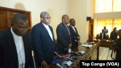Les évêques de la Cenco (Conférence épiscopale nationale du Congo) lors d'un point de presse à Kinshasa, 11 janvier 2017. (Top Congo/VOA)