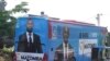 Le bus de campagne d'un candidat de l'opposition, Serge Matomba à Yaoundé, au Cameroun, le 22 septembre 2018. (VOA/M.E. Kindzeka)