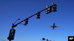 Avion Sautvest erlajnsa poleće sa aerodroma u Čikagu u petak, 26. maja 2023. godine.