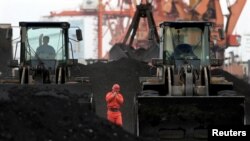 中國商務部宣佈從8月15日起全面禁止自北韓進口煤、鐵、鐵礦石、鉛礦石產品