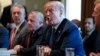 Президент Трамп обмірковує відповідь на хімічну атаку в Сирії
