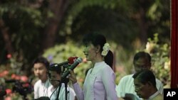 Lãnh tụ dân chủ Aung San Suu Kyi có phần chắc sẽ được bầu vào cơ quan lập pháp của quốc gia do quân đội khống chế.